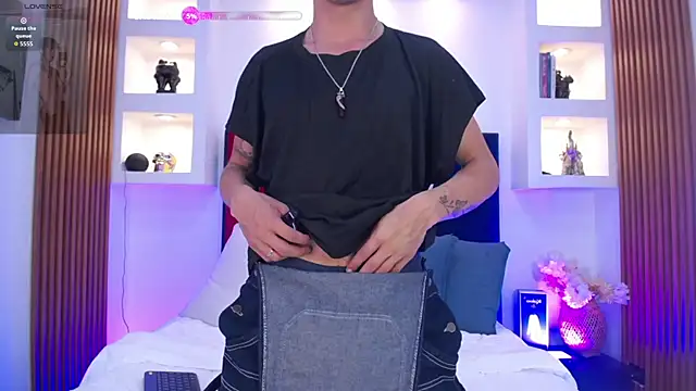 Dominik Blake online show from 04/10/26, 07:40