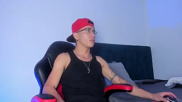 Dominik Blake online show from 04/13/26, 06:19