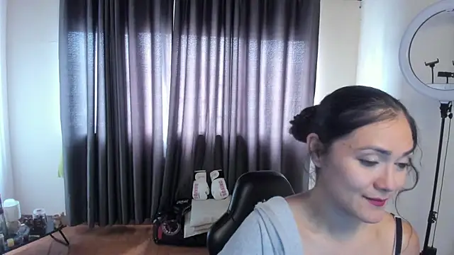 FreyaRouge online show from 07/11/26, 06:43