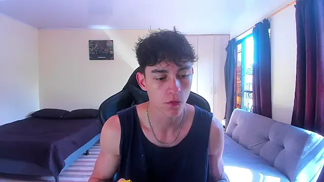 Luke Chill online show from 04/21/26, 02:01