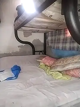 Athenas 23CM online show from 04/08/26, 07:25