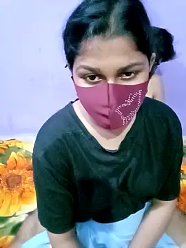 Snapshot of Jerin_Couple61 chatting on 04/15/26, 06:15 Jerin Couple61 online show from 04/15/26, 06:15