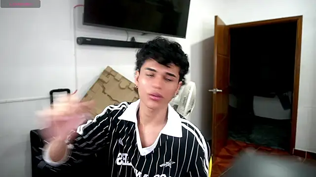 kai OnFire online show from 04/20/26, 07:00