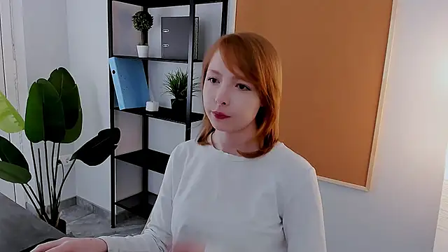 CherryCrushLove online show from 04/10/26, 05:56