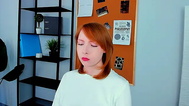 CherryCrushLove online show from 04/15/26, 05:58