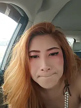 Snapshot of XRasee chatting on 04/14/26, 02:50 XRasee online show from 04/14/26, 02:50