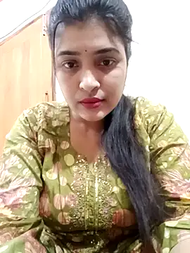 Snapshot of Joya-22 chatting on 04/07/26, 07:03 Joya-22 online show from 04/07/26, 07:03