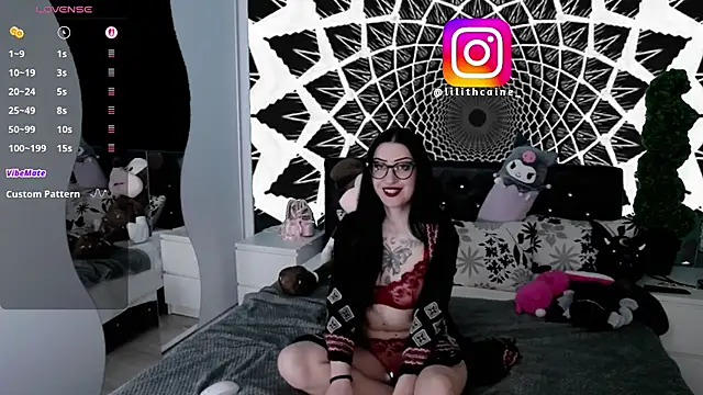 Lilithcaine online show from 04/11/26, 09:02