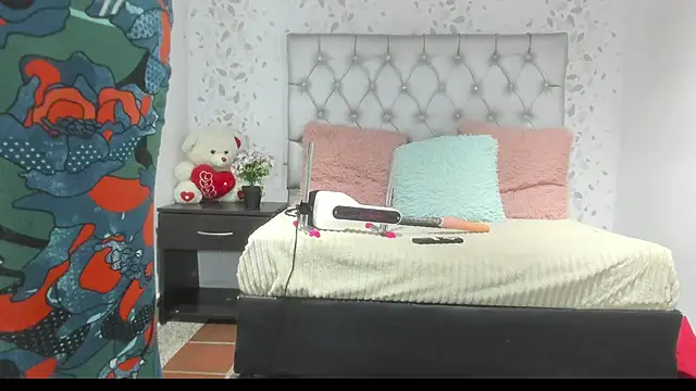 brenda sofia69 online show from 05/26/26, 01:51