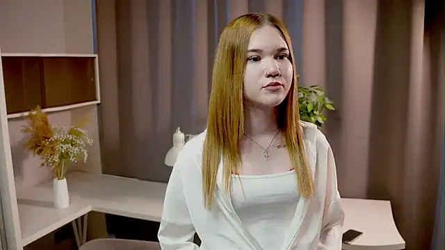 Snapshot of DawnByard chatting on 04/01/26, 09:32 DawnByard online show from 04/01/26, 09:32