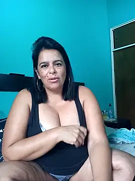 lucianamorocha online show from 04/16/26, 11:55