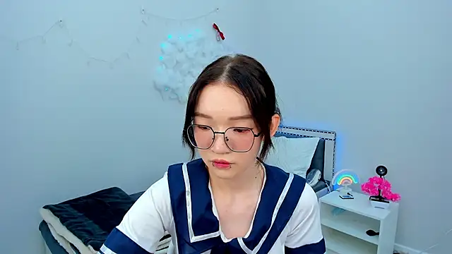 syuri sun online show from 06/03/26, 01:36