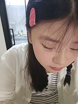 mianmian-666 online show from 05/17/26, 01:51