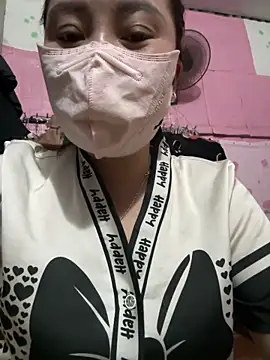 Lina-Naughty online show from 04/15/26, 12:56