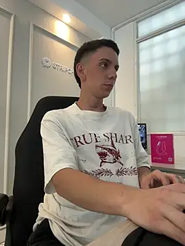 Liam Fiire online show from 04/10/26, 03:50