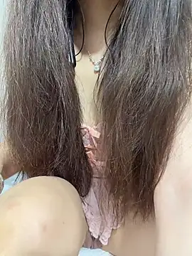 Snapshot of Xiaoyunduo1 chatting on 07/18/26, 07:34 Xiaoyunduo1 online show from 07/18/26, 07:34