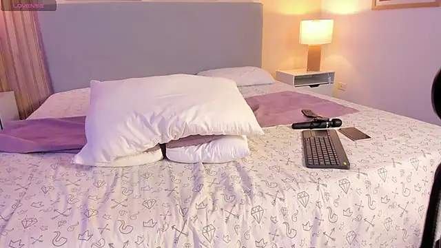 Moon of Hades online show from 04/11/26, 07:45