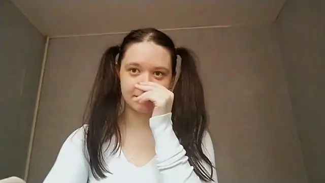 Snapshot of Rizary chatting on 04/03/26, 07:17 Rizary online show from 04/03/26, 07:17