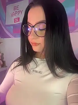 L0LA XO online show from 04/05/26, 05:32