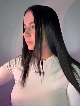 L0LA XO online show from 04/12/26, 01:38