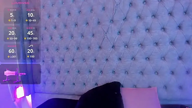 Gyal Smith online show from 07/10/26, 03:33