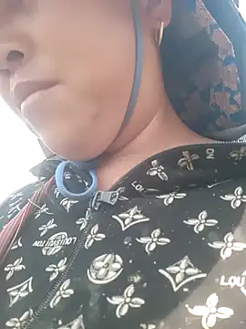 Snapshot of jikey-bibi chatting on 04/09/26, 06:41 jikey-bibi online show from 04/09/26, 06:41