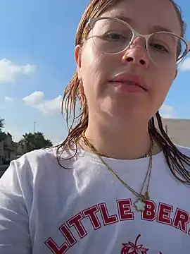 Zoe brk online show from 06/26/26, 07:46
