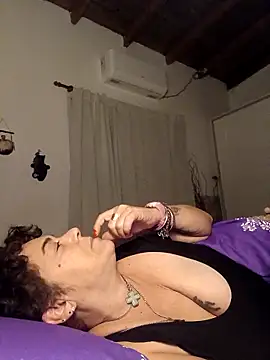 Snapshot of relaxnamaste chatting on 04/08/26, 06:13 relaxnamaste online show from 04/08/26, 06:13