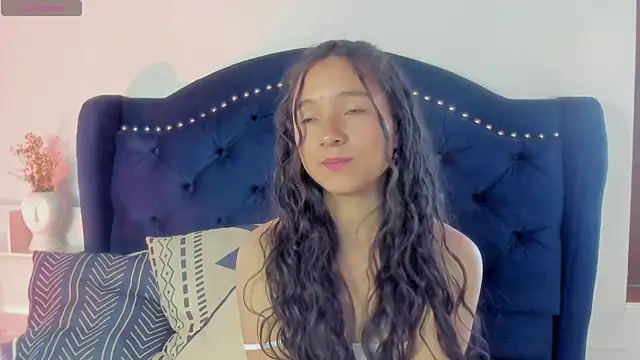 Snapshot of Honney_Bunny18 chatting on 04/02/26, 07:55 Honney Bunny18 online show from 04/02/26, 07:55