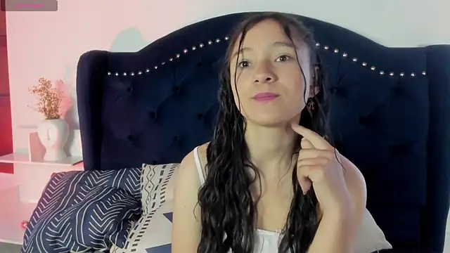 Snapshot of Honney_Bunny18 chatting on 04/04/26, 02:25 Honney Bunny18 online show from 04/04/26, 02:25