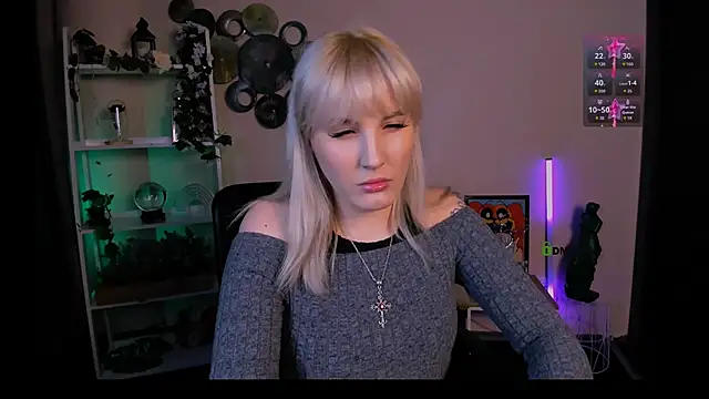 marta smith1 online show from 04/08/26, 07:58