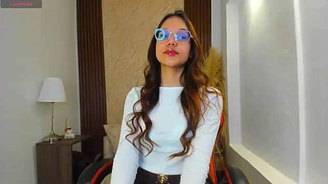 Vi zzy online show from 04/03/26, 05:55