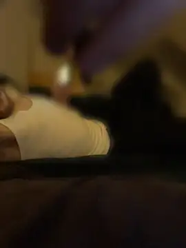 HotTemptation  online show from 04/10/26, 06:45