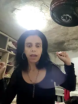 Snapshot of Cristotoza chatting on 04/11/26, 07:35 Cristotoza online show from 04/11/26, 07:35