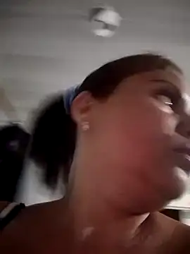 Snapshot of Zafiro_MD chatting on 04/08/26, 12:21 Zafiro MD online show from 04/08/26, 12:21