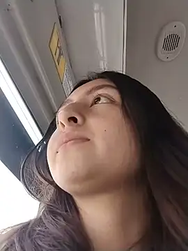 Lala fluffy online show from 05/28/26, 07:00
