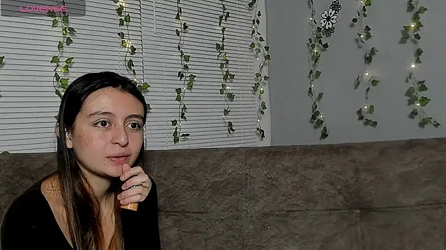 Lala fluffy online show from 07/11/26, 08:22
