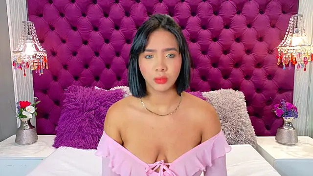 HilaryQueen  online show from 04/14/26, 01:06