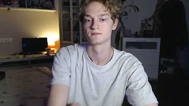 Snapshot of Daniel_Yumm chatting on 04/03/26, 06:50 Daniel Yumm online show from 04/03/26, 06:50