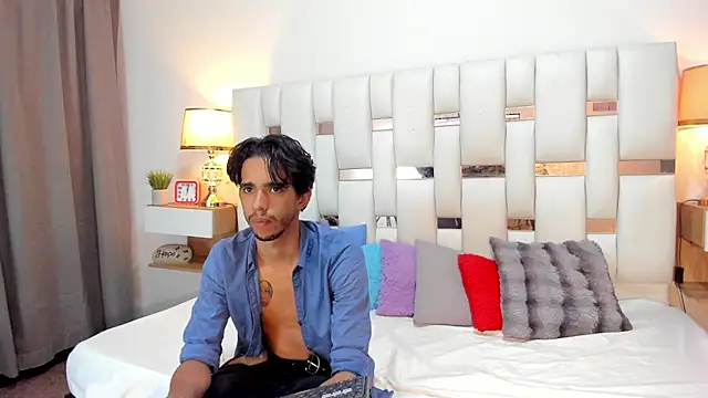 Alessandro Abruzzo online show from 04/16/26, 04:13