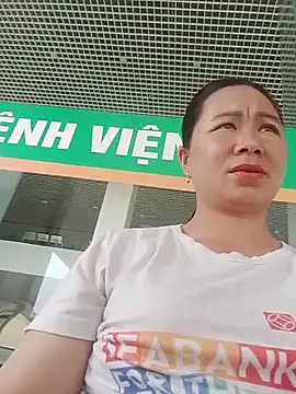 kiss-my online show from 04/13/26, 04:40