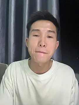 tuanhip online show from 04/05/26, 03:09