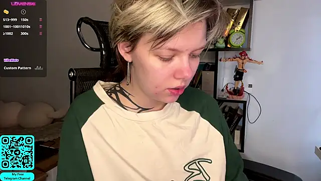 MadalynNosel online show from 04/14/26, 07:03