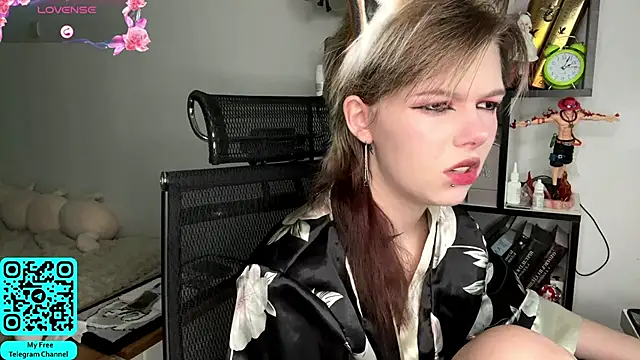 MadalynNosel online show from 05/29/26, 07:06