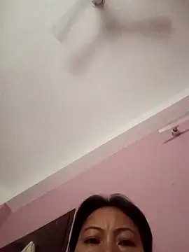 Bristy BigBoobs online show from 04/12/26, 03:11