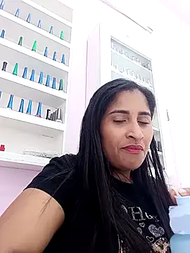 SofiaMendez1  online show from 04/04/26, 03:20