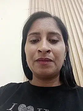 SofiaMendez1  online show from 06/23/26, 09:24