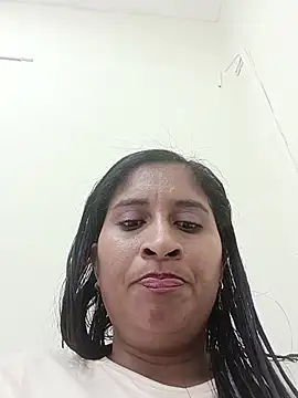 SofiaMendez1  online show from 07/15/26, 06:24