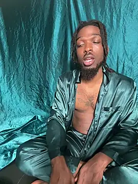 Fijixxxx online show from 04/15/26, 04:19