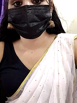 Snapshot of Shakshana-queen chatting on 04/05/26, 10:23 Shakshana-queen online show from 04/05/26, 10:23